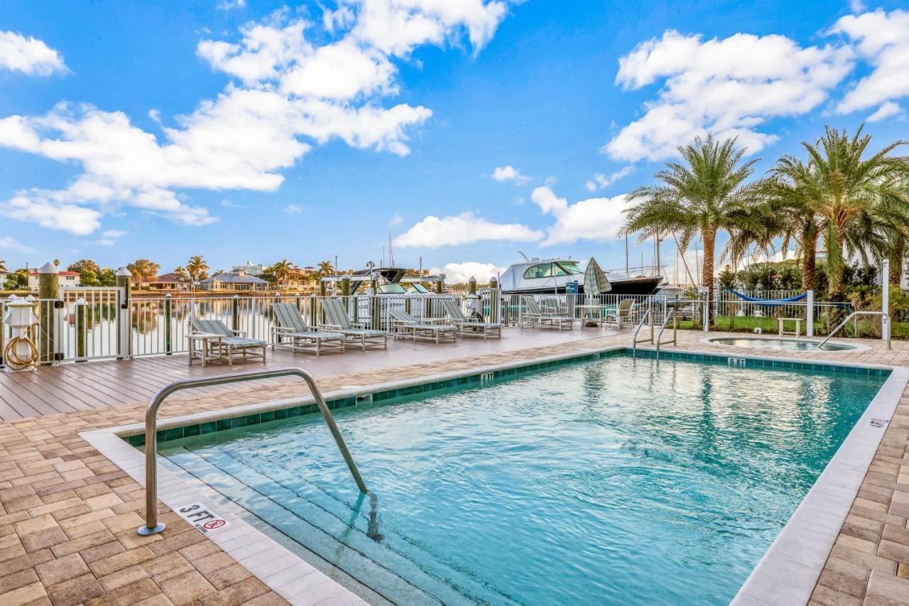 Dolphin'S Cove - Clearwater Beach, Fl 외부 사진